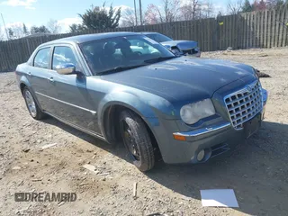 2005 Chrysler 300 with VIN 2C3AA63H45H502345, listed as a IAAI auction lot 41877543 with 96,541 mi miles. Bid and sale history available at carsss.com. Image 1.