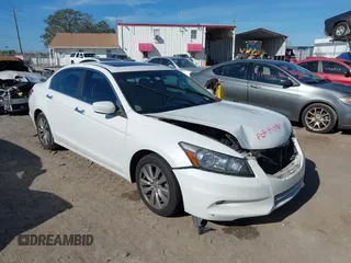 2012 Honda Accord EX-L z VIN 1HGCP3F83CA033162, wystawiony jako IAAI lot #41427954 z przebiegiem 213 922 mil mil oraz . Historia ofert i sprzedaży dostępna na DreamBid. Obrazek 1.