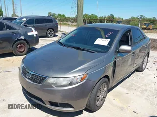 2013 Kia Forte EX with VIN KNAFU4A27D5663948, listed as a IAAI auction lot 41748962 with 110,499 mi miles. Bid and sale history available at carsss.com. Image 2.