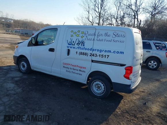 2015 Chevrolet City Express Cargo LS z VIN 3N63M0YN8FK721635, wystawiony jako IAAI lot #41419865 z przebiegiem 106 436 mil mil oraz . Historia ofert i sprzedaży dostępna na DreamBid. Obrazek 3.