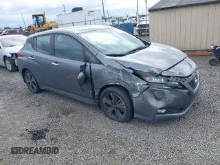 2020 Nissan LEAF SV Plus z VIN 1N4BZ1CP6LC304083, wystawiony jako IAAI lot #42135309 z przebiegiem 80 804 mil mil oraz . Historia ofert i sprzedaży dostępna na DreamBid. Obrazek 1.