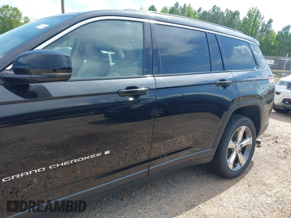 2022 Jeep Grand Cherokee Limited with VIN 1C4RJJBGXN8548231, listed as a IAAI auction lot 42572731 with 23,852 mi miles and . Bid and sale history available at DreamBid. Image 19.