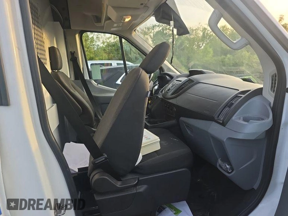2018 Ford Transit с VIN 1FTYR3XG9JKA85925, выставлен на аукционе IAAI как лот 42786939 с пробегом 147 544 миль миль и . История ставок и продаж доступна на DreamBid. Изображение 17.