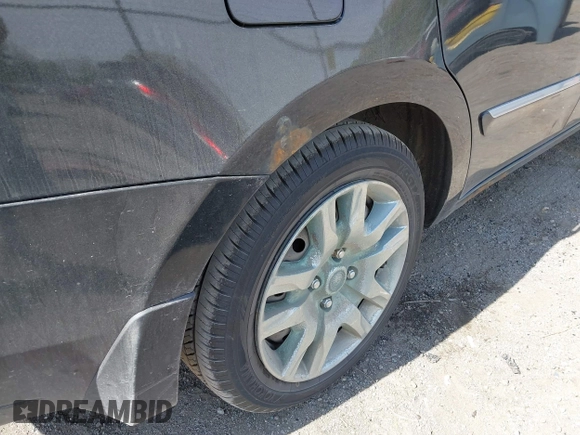 2010 Nissan Sentra S with VIN 3N1AB6AP6AL674741, listed as a IAAI auction lot 42217390 with 183,786 mi miles and . Bid and sale history available at DreamBid. Image 15.