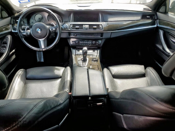2015 BMW 5 Series 550i with VIN WBAKN9C50FD961539, listed as a Copart auction lot 62201055 with 129,182 mi miles and Clean title. Bid and sale history available at DreamBid. Image 8.