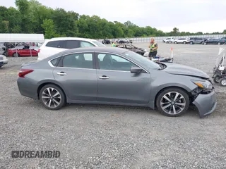 2017 Nissan Altima SR with VIN 1N4AL3AP5HC284072, listed as a IAAI auction lot 42169224 with 56,781 mi miles and . Bid and sale history available at DreamBid. Image 14.