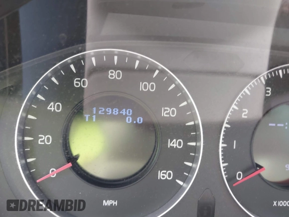 2010 Volvo XC60 3.2L with VIN YV4982DLXA2100979, listed as a IAAI auction lot 42105046 with 129,840 mi miles. Bid and sale history available at carsss.com. Image 7.