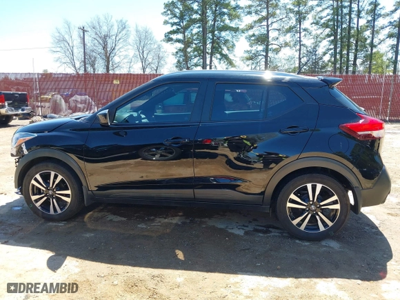 2018 Nissan Kicks SV with VIN 3N1CP5CU6JL518464, listed as a IAAI auction lot 41801091 with 72,365 mi miles. Bid and sale history available at carsss.com. Image 15.