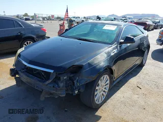 2012 Cadillac CTS z VIN 1G6DA1E30C0140824, wystawiony jako IAAI lot #42426732 z przebiegiem 132 697 mil mil oraz . Historia ofert i sprzedaży dostępna na DreamBid. Obrazek 18.