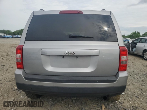 2017 Jeep Patriot Sport with VIN 1C4NJPBAXHD140823, listed as a Copart auction lot 56889905 with 134,532 mi miles and Clean Title. Bid and sale history available at DreamBid. Image 6.