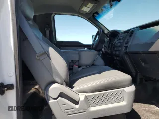 2013 Ford F-150 XL with VIN 1FTMF1CMXDKE46073, listed as a Copart auction lot 52419675 with 99,475 mi miles and Salvage Title. Bid and sale history available at carsss.com. Image 10.