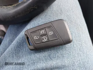 2018 Volkswagen Tiguan SEL с VIN 3VV2B7AX3JM148893, выставлен на аукционе IAAI как лот 41265196 с пробегом 60 035 миль миль и . История ставок и продаж доступна на DreamBid. Изображение 11.