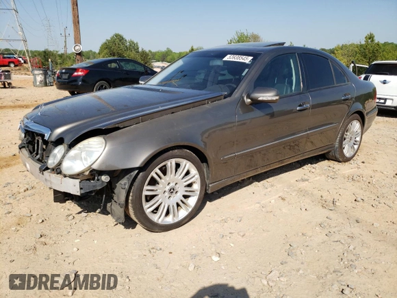 2008 Mercedes-Benz E 350 Luxury z VIN WDBUF56X08B239323, wystawiony jako Copart lot #53938545 z przebiegiem 173 437 mil mil oraz Szkoda całkowita • Salvage title. Historia ofert i sprzedaży dostępna na DreamBid. Obrazek 1.