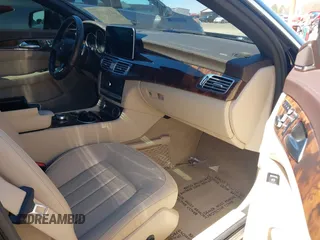 2016 Mercedes-Benz CLS 400 z VIN WDDLJ6HB2GA183186, wystawiony jako IAAI lot #41825603 z przebiegiem 104 430 mil mil oraz . Historia ofert i sprzedaży dostępna na DreamBid. Obrazek 5.