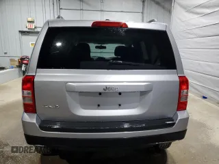 2016 Jeep Patriot Sport with VIN 1C4NJRBB4GD579650, listed as a Copart auction lot 52540445 with 141,912 mi miles and Salvage title. Bid and sale history available at DreamBid. Image 6.