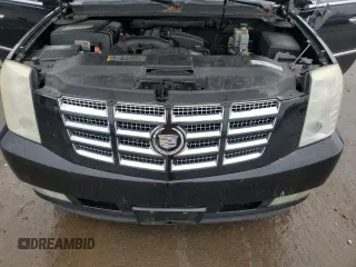 2009 Cadillac Escalade z VIN 1GYFK43589R217320, wystawiony jako Copart lot #57763045 z przebiegiem 185 818 mil mil oraz Szkoda całkowita • Salvage title. Historia ofert i sprzedaży dostępna na DreamBid. Obrazek 12.
