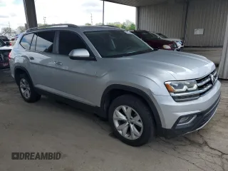 2018 Volkswagen Atlas SEL z VIN 1V2ER2CAXJC508499, wystawiony jako Copart lot #55501365 z przebiegiem 183 840 mil mil oraz Szkoda całkowita • Salvage title. Historia ofert i sprzedaży dostępna na DreamBid. Obrazek 4.