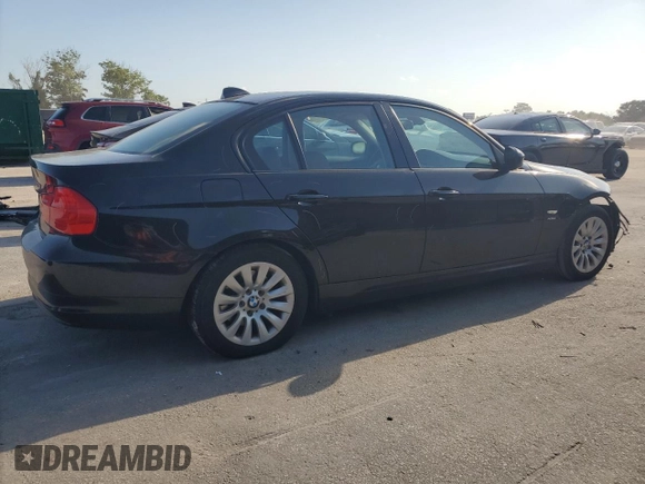 2009 BMW 3 Series 328i xDrive with VIN WBAPK73559A456475, listed as a Copart auction lot 62363865 with 169,125 mi miles and Salvage title. Bid and sale history available at DreamBid. Image 3.