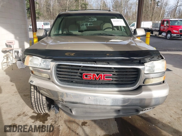 2005 GMC Yukon SLT with VIN 1GKEK13Z95R105420, listed as a IAAI auction lot 41680727 with 230,705 mi miles. Bid and sale history available at carsss.com. Image 12.
