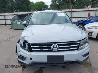 2018 Volkswagen Tiguan S with VIN 3VV1B7AX0JM092116, listed as a IAAI auction lot 42388339 with 103,412 mi miles and . Bid and sale history available at DreamBid. Image 18.