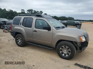 2007 Nissan Xterra SE z VIN 5N1AN08U67C532662, wystawiony jako Copart lot #82249004 z przebiegiem 151 718 mil mil oraz Szkoda całkowita • Salvage title. Historia ofert i sprzedaży dostępna na DreamBid. Obrazek 4.
