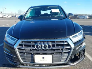 2019 Audi Q5 Premium Plus with VIN WA1BNAFY2K2050168, listed as a IAAI auction lot 41591535 with 71,560 mi miles. Bid and sale history available at carsss.com. Image 12.
