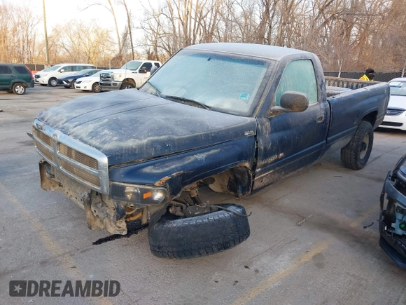 2001 Dodge Ram 2500 with VIN 3B7KC26Z81M259111, listed as a IAAI auction lot 41410635 with 155,724 mi miles. Bid and sale history available at carsss.com. Image 2.