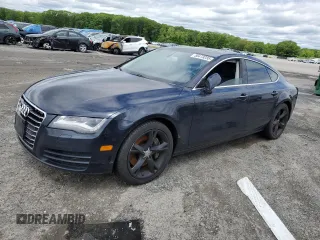 2012 Audi A7 z VIN WAUSGCFC8CN002171, wystawiony jako Copart lot #58473235 z przebiegiem 178 968 mil mil oraz Tytuł czysty. Historia ofert i sprzedaży dostępna na DreamBid. Obrazek 1.