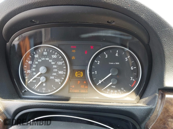 2006 BMW 3 Series 330i with VIN WBAVB33586KR78166, listed as a IAAI auction lot 42470438 with 177,889 mi miles and . Bid and sale history available at DreamBid. Image 7.