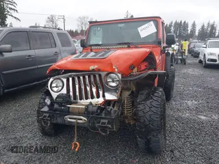 2006 Jeep Wrangler SE with VIN 1J4FA29S46P738370, listed as a IAAI auction lot 41825273 with 163,267 mi miles. Bid and sale history available at carsss.com. Image 6.