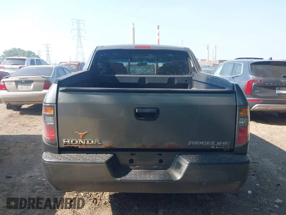 2007 Honda Ridgeline RT with VIN 2HJYK16247H501700, listed as a IAAI auction lot 42482441 with Not provided miles and . Bid and sale history available at DreamBid. Image 16.