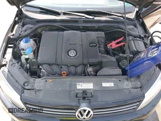 2013 Volkswagen Jetta SE with VIN 3VWDP7AJ4DM415061, listed as a IAAI auction lot 42414027 with 192,577 mi miles and . Bid and sale history available at DreamBid. Image 10.