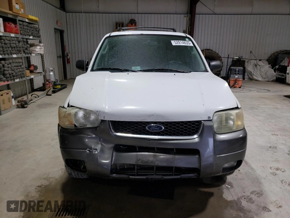2004 Ford Escape XLT z VIN 1FMCU931X4KB36474, wystawiony jako Copart lot #52814635 z przebiegiem 168 550 mil mil oraz Szkoda całkowita • Salvage title. Historia ofert i sprzedaży dostępna na DreamBid. Obrazek 5.
