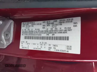 2016 Ford Escape SE with VIN 1FMCU0GX5GUA10252, listed as a IAAI auction lot 41686745 with 37,000 mi miles. Bid and sale history available at carsss.com. Image 9.