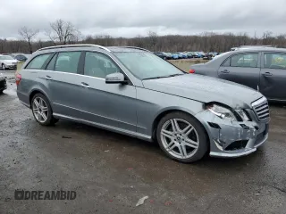 2011 Mercedes-Benz E 350 Luxury with VIN WDDHH8HBXBA286359, listed as a Copart auction lot 49304205 with 141,922 mi miles and Salvage Title. Bid and sale history available at DreamBid. Image 4.