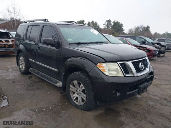 2011 Nissan Pathfinder LE with VIN 5N1AR1NB5BC613206, listed as a IAAI auction lot 41861245 with 196,045 mi miles. Bid and sale history available at carsss.com. Image 1.