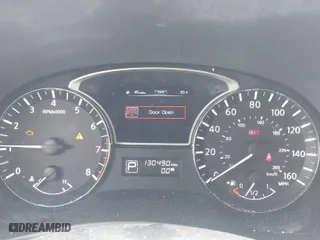 2014 Nissan Pathfinder Platinum with VIN 5N1AR2MM0EC698002, listed as a IAAI auction lot 42074374 with 130,490 mi miles. Bid and sale history available at carsss.com. Image 7.