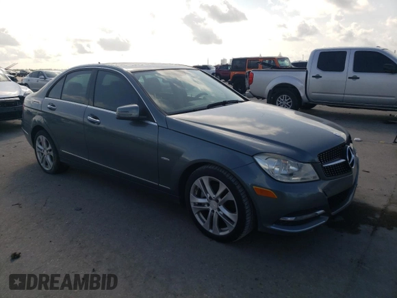 2012 Mercedes-Benz C 250 Sport z VIN WDDGF4HB5CA650408, wystawiony jako Copart lot #60000505 z przebiegiem 110 102 mil mil oraz Czysty tytuł • Clean title. Historia ofert i sprzedaży dostępna na DreamBid. Obrazek 4.