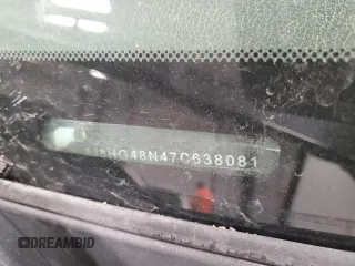 2007 Jeep Commander Sport z VIN 1J8HG48N47C638081, wystawiony jako Copart lot #51793315 z przebiegiem Nie podano mil oraz Szkoda całkowita • Salvage title. Historia ofert i sprzedaży dostępna na DreamBid. Obrazek 14.