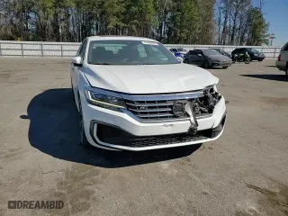 2021 Volkswagen Passat 2.0T R-Line with VIN 1VWMA7A34MC015280, listed as a Copart auction lot 47466685 with 29,107 mi miles and Salvage Title. Bid and sale history available at carsss.com. Image 10.