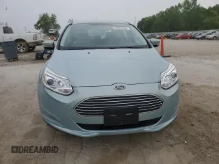 2013 Ford Focus Electric with VIN 1FADP3R42DL264058, listed as a Copart auction lot 59331665 with 43,266 mi miles and Salvage title. Bid and sale history available at DreamBid. Image 5.