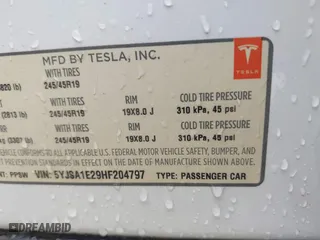 2017 Tesla Model S 100D with VIN 5YJSA1E29HF204797, listed as a IAAI auction lot 41760296 with 92,587 mi miles. Bid and sale history available at carsss.com. Image 9.
