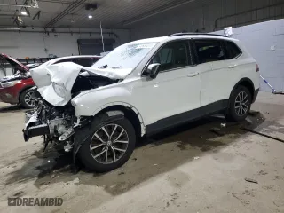 2019 Volkswagen Tiguan SE with VIN 3VV2B7AX6KM005759, listed as a Copart auction lot 43954805 with 69,206 mi miles and Salvage Title. Bid and sale history available at carsss.com. Image 1.