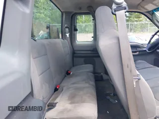 2006 Ford F-250 XL with VIN 1FTSX21586ED67105, listed as a IAAI auction lot 42564228 with 160,201 mi miles and . Bid and sale history available at DreamBid. Image 8.