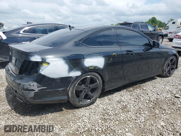 2015 Mercedes-Benz C 350 with VIN WDDGJ8JB9FG398342, listed as a Copart auction lot 56608885 with 93,116 mi miles and Salvage title. Bid and sale history available at DreamBid. Image 3.