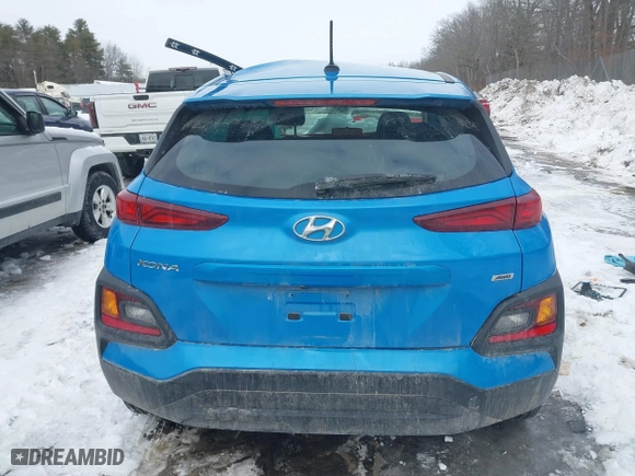 2021 Hyundai Kona SE with VIN KM8K1CAA3MU638297, listed as a IAAI auction lot 41596526 with 63,549 mi miles. Bid and sale history available at carsss.com. Image 16.