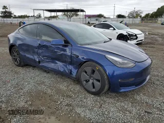 2021 Tesla Model 3 Long Range z VIN 5YJ3E1EB4MF876849, wystawiony jako Copart lot #48927385 z przebiegiem 32 163 mil mil oraz Szkoda całkowita • Salvage title. Historia ofert i sprzedaży dostępna na DreamBid. Obrazek 4.