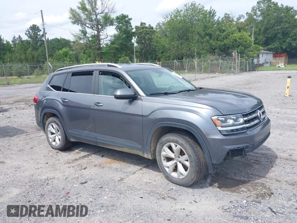 2018 Volkswagen Atlas SE with VIN 1V2CR2CA2JC505488, listed as a IAAI auction lot 42396518 with 92,806 mi miles and . Bid and sale history available at DreamBid. Image 1.