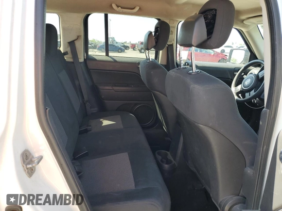 2011 Jeep Patriot Sport с VIN 1J4NT1GA7BD259883, выставлен на аукционе Copart как лот 52194175 с пробегом 184 150 миль миль и Списание • Salvage title. История ставок и продаж доступна на DreamBid. Изображение 12.