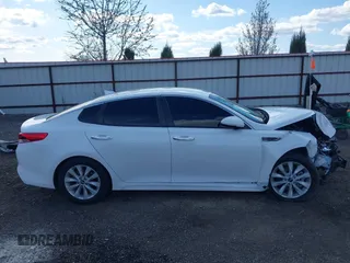 2017 Kia Optima LX with VIN 5XXGT4L39HG122708, listed as a IAAI auction lot 42024524 with 94,768 mi miles and . Bid and sale history available at carsss.com. Image 14.